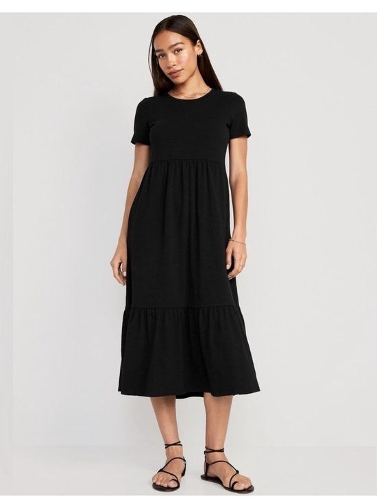 Old Navy Dresses & Skirts - Old Navy tiered midi dress